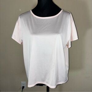 Under Armour Women's Light Pink Short Sleeve Breathable Fabric